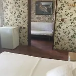 بيت ريفي Iyon